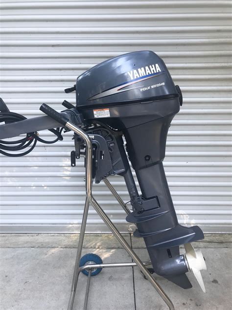 Outboard Yamaha Outboards High Thrust 9.9 Motors and Engines for sale.
